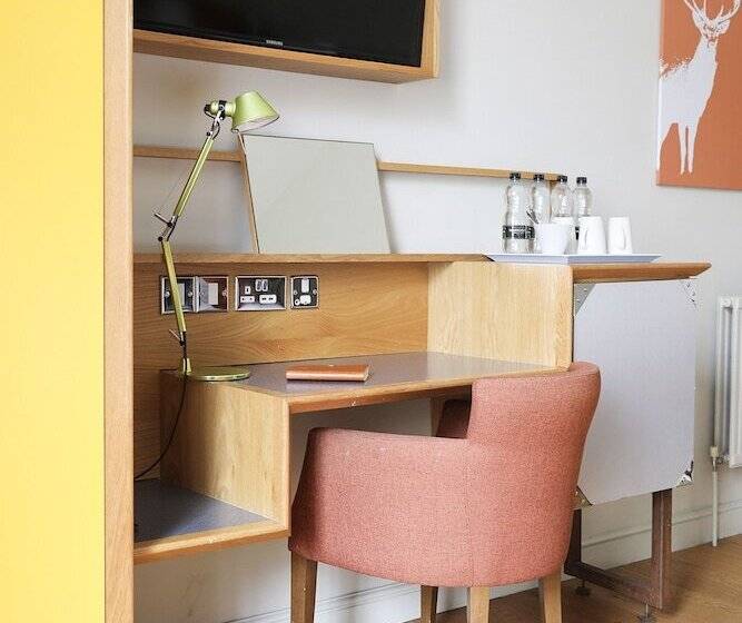 패밀리 룸, Cairn Hotel & Apartments