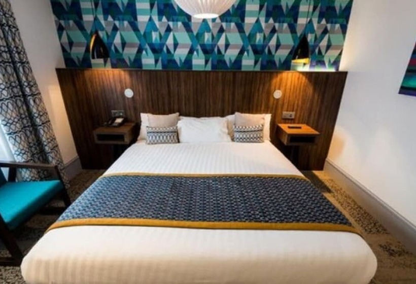 수피리어 룸, Cairn Hotel & Apartments