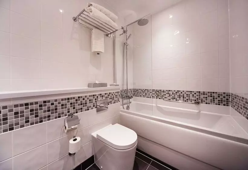اتاق استاندارد, Crowne Plaza Leeds, An Ihg