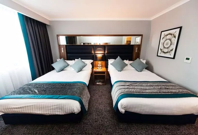 اتاق استاندارد با 2 تخت دوبل, Crowne Plaza Leeds, An Ihg