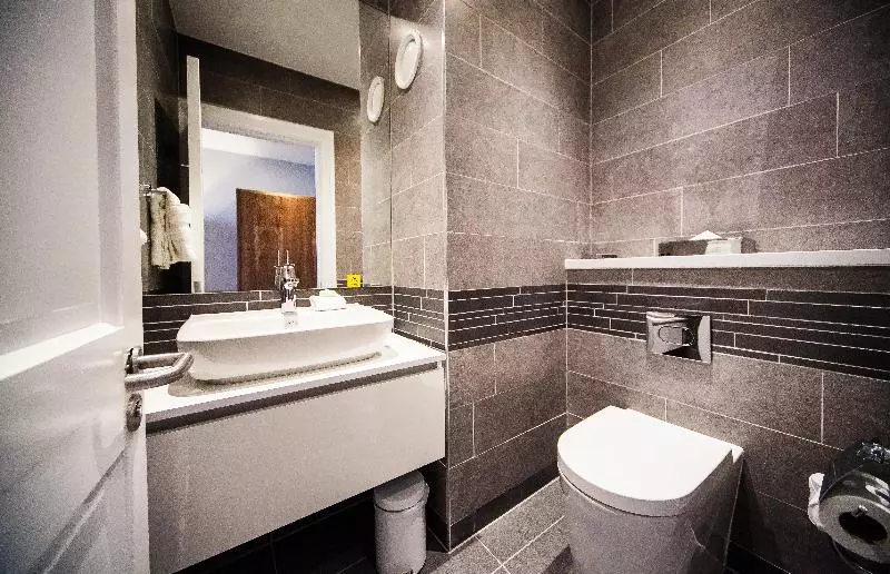 سوییت اجرایی, Crowne Plaza Leeds, An Ihg