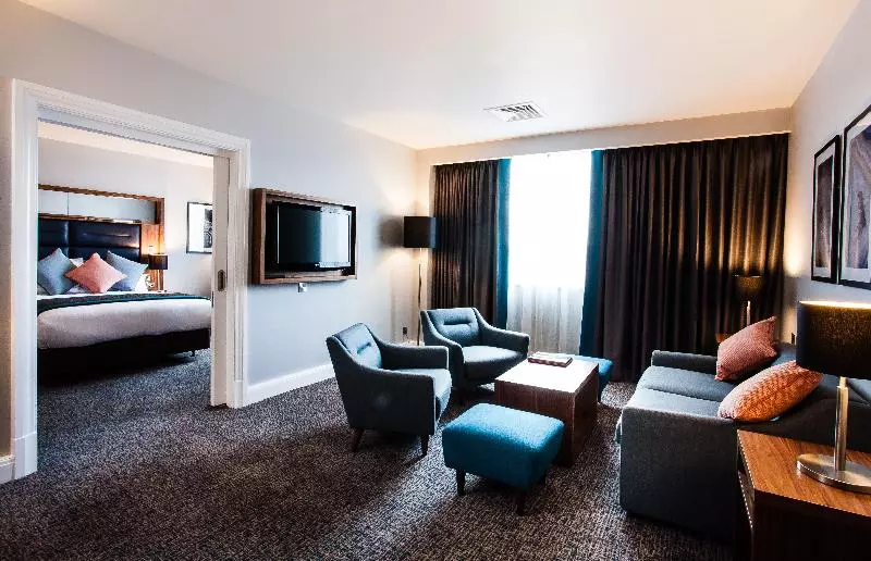 سوییت اجرایی, Crowne Plaza Leeds, An Ihg