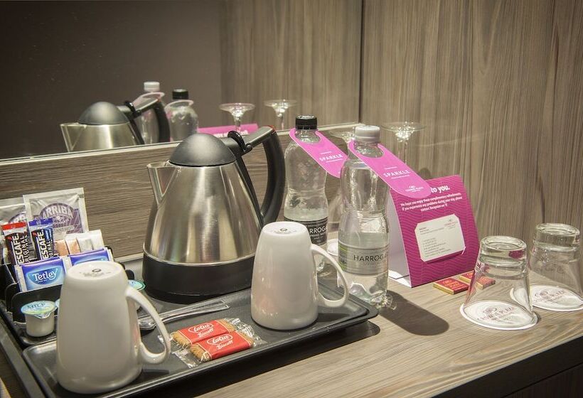 سوییت, Crowne Plaza   Sheffield, An Ihg
