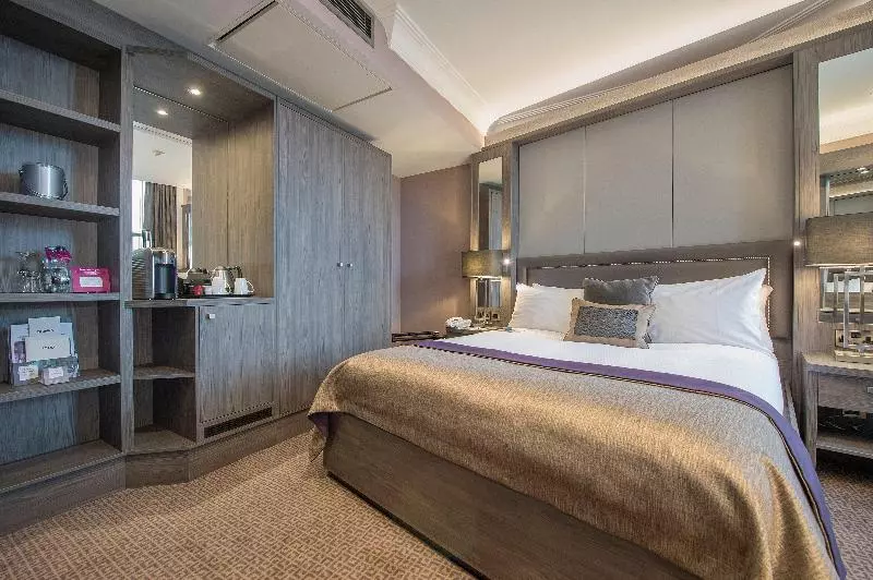 سوییت, Crowne Plaza   Sheffield, An Ihg