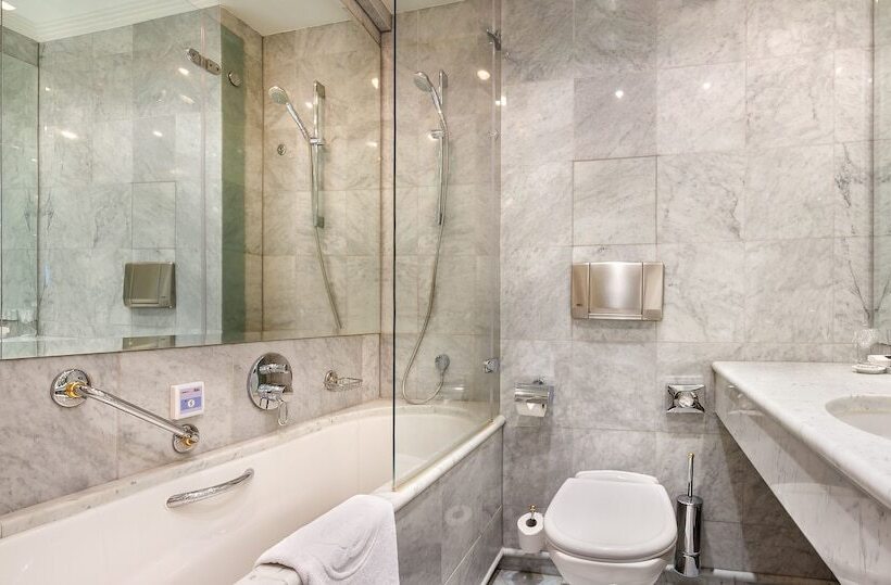 スーペリアールーム, Dvorak Spa & Wellness