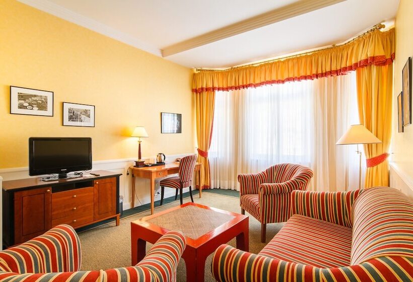 スイート, Dvorak Spa & Wellness