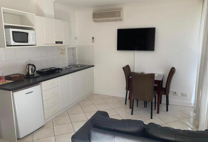 סוויטת 2 חדרי שינה, Ensenada Motor Inn And Suites