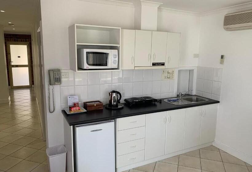 סוויטת 2 חדרי שינה, Ensenada Motor Inn And Suites