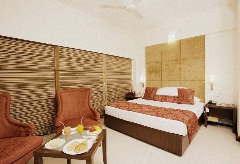 סוויטה, Express Towers