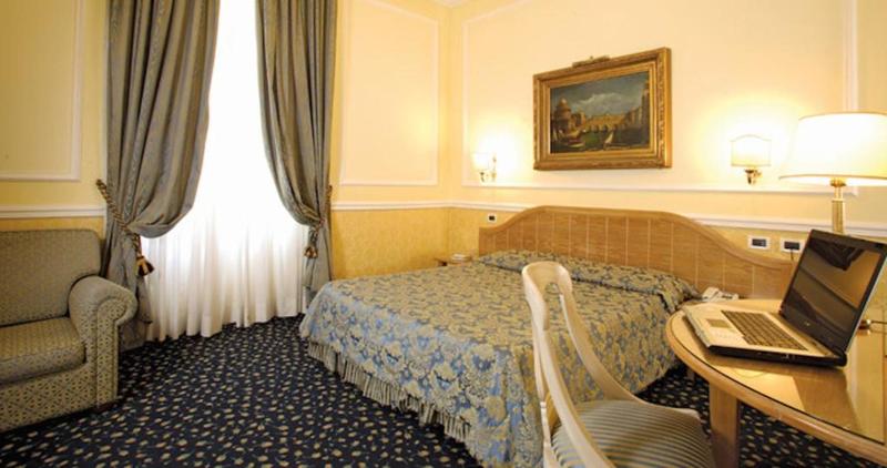 اتاق استاندارد سه نفره, Giglio Dell Opera