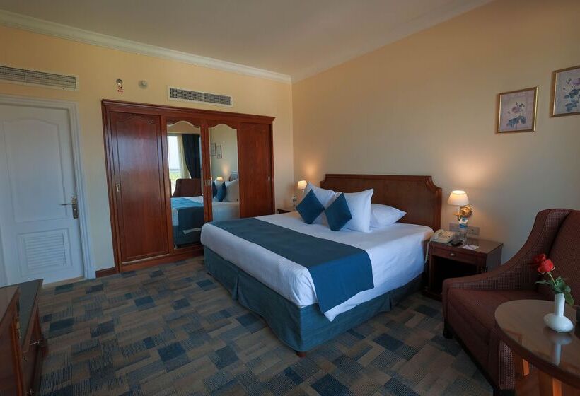 سوییت اجرایی, Helnan Royal Palestine Hotel   Montazah Gardens