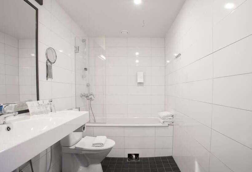 חדר סופריור, Original Sokos Hotel Vaakuna Hämeenlinna