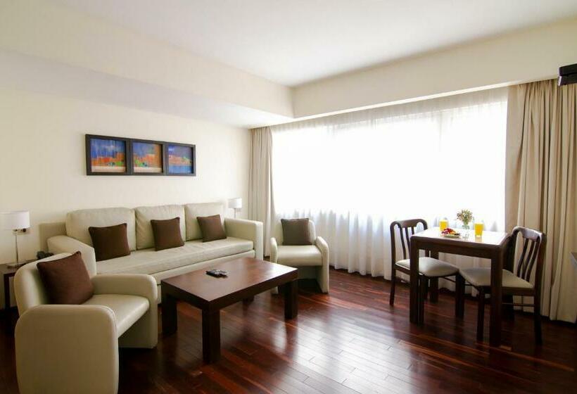 سوئیت مستر, Park Royal City Buenos Aires