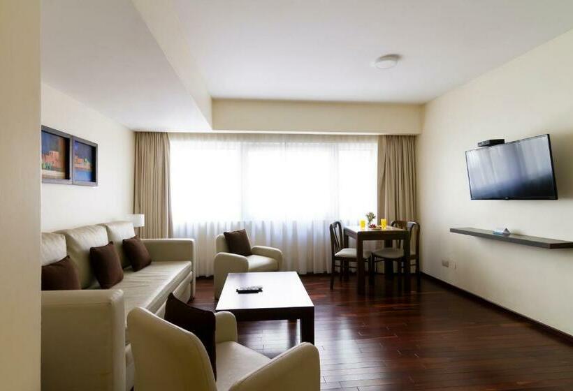 سوئیت مستر, Park Royal City Buenos Aires