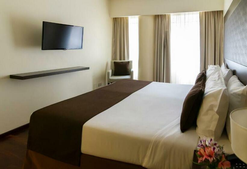 سوییت خانوادگی, Park Royal City Buenos Aires