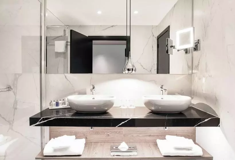 سوییت جونیور, Radisson Collection Grand Place Brussels