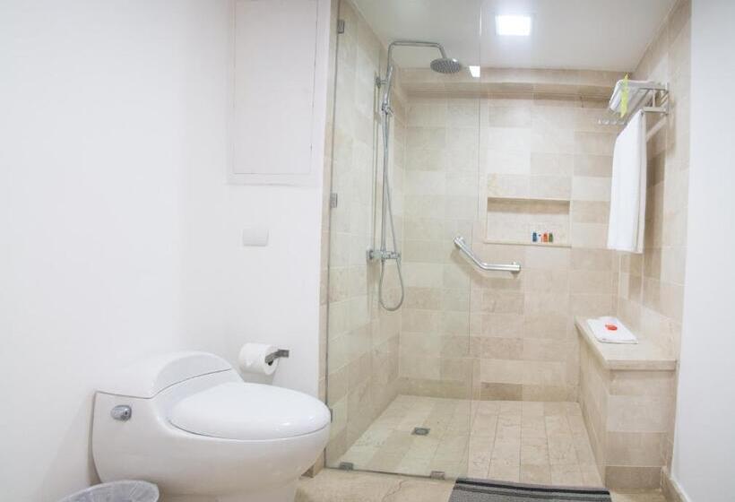סוויטה, Radisson Hotel Santo Domingo