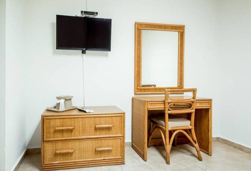 Standard Room 2 Double Beds