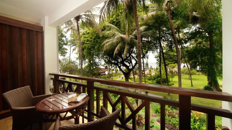 ガーデンビューデラックスルーム, Sheraton Senggigi Beach Resort