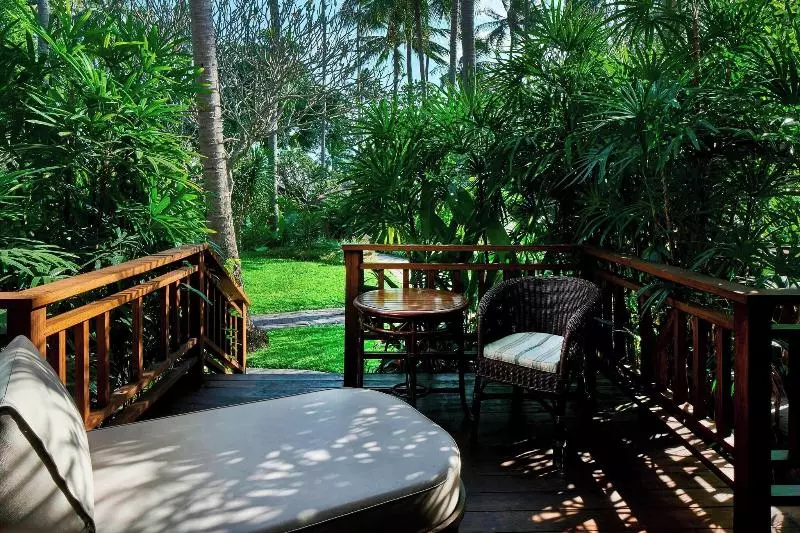 ガーデンビューデラックスルーム, Sheraton Senggigi Beach Resort