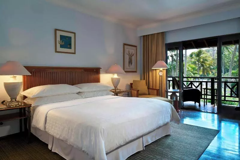 オーシャンビューデラックスルーム, Sheraton Senggigi Beach Resort