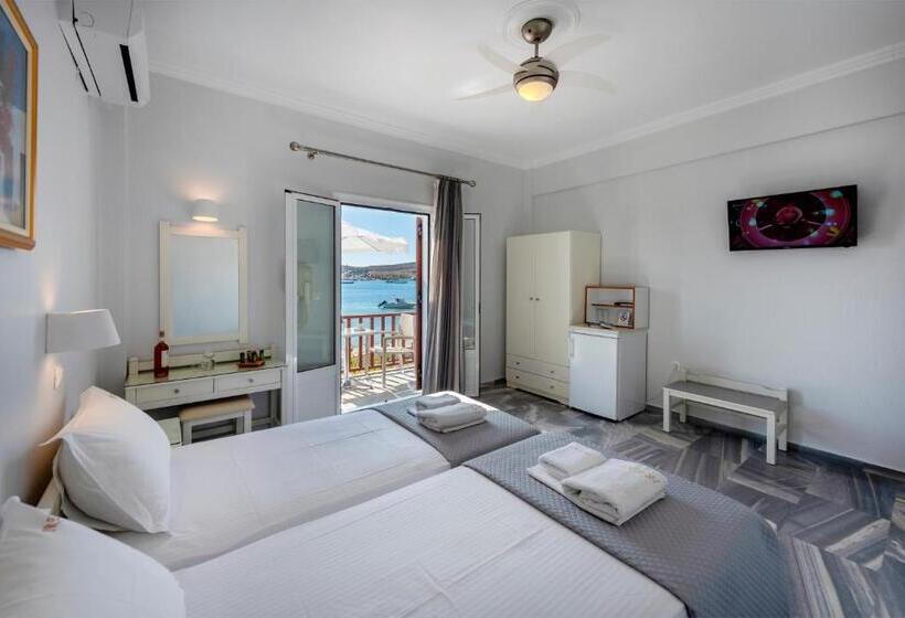 غرفة قياسية مطلّة علي البحر, Irene Hotel   Beachfront