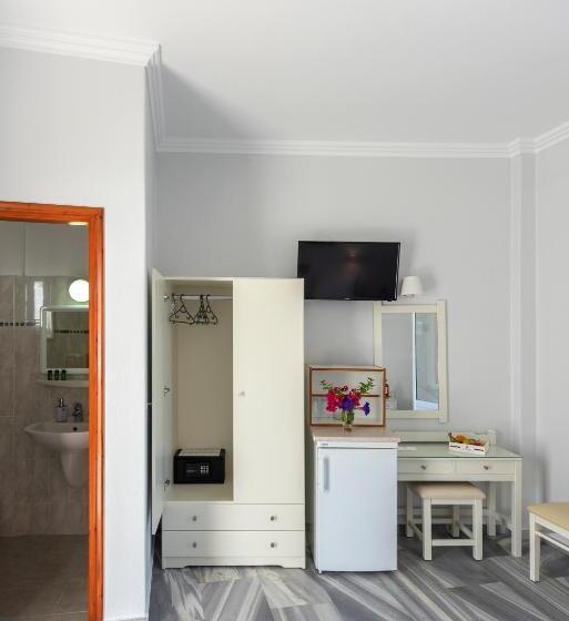 غرفة قياسية, Irene Hotel   Beachfront