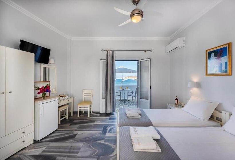 غرفة قياسية مطلّة علي البحر, Irene Hotel   Beachfront