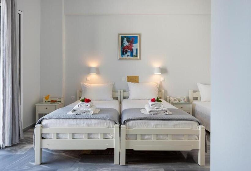 غرفة قياسية ثلاثية, Irene Hotel   Beachfront