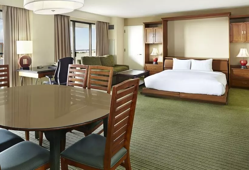 スイート, Hilton Orlando Lake Buena Vista Disney Springs® Area