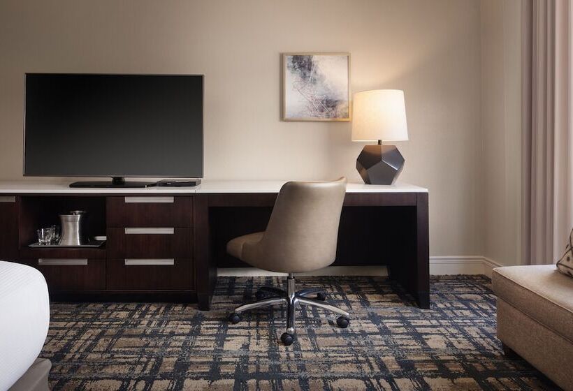 豪华房间, Hilton Orlando Lake Buena Vista Disney Springs® Area