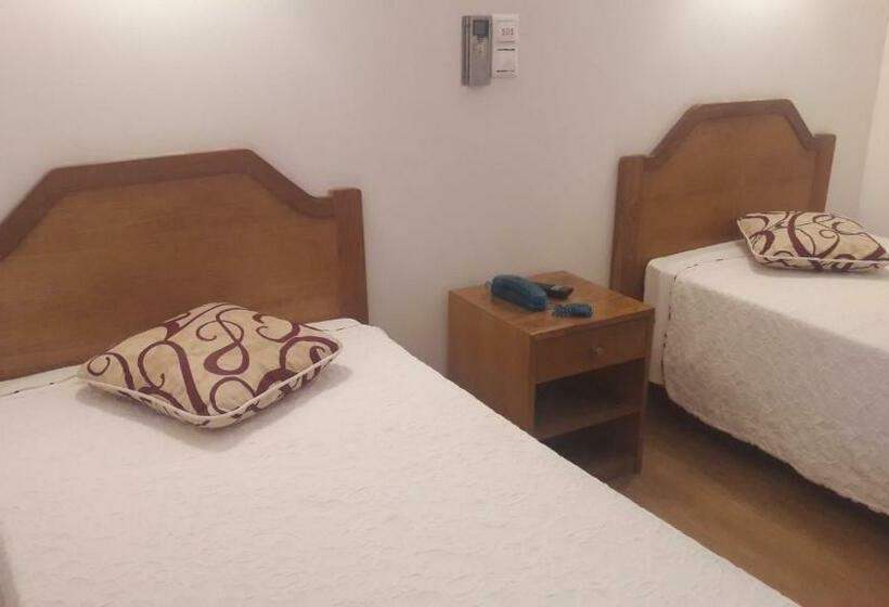 Quarto Estandar Individual, Alicante Lisboa