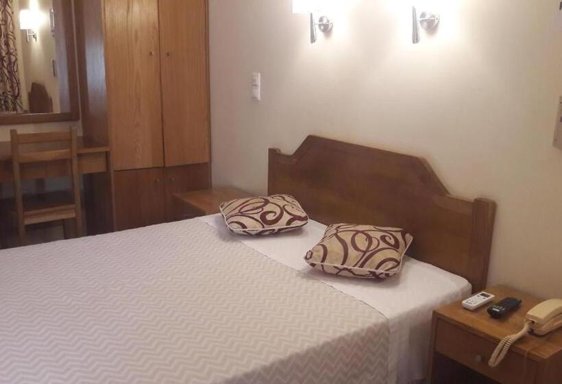 Quarto Estandar, Alicante Lisboa