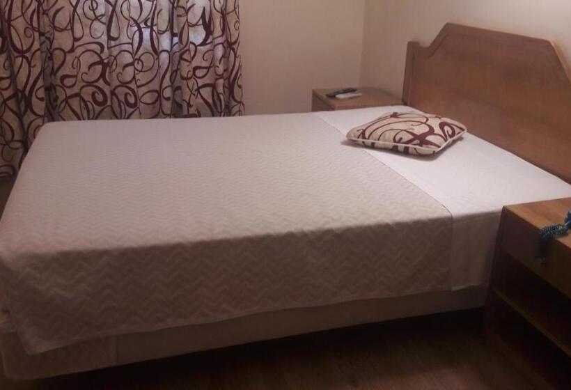 Standard Room, Alicante Lisboa