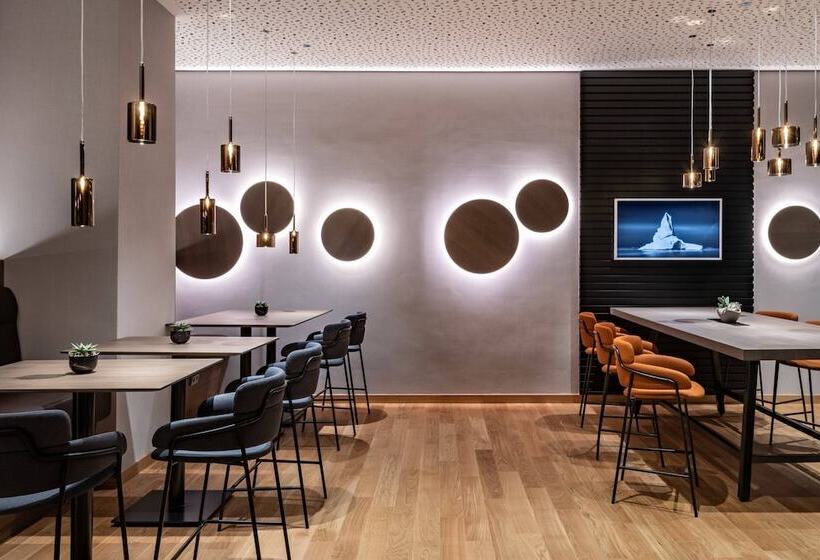 クラブルーム, Frankfurt Marriott