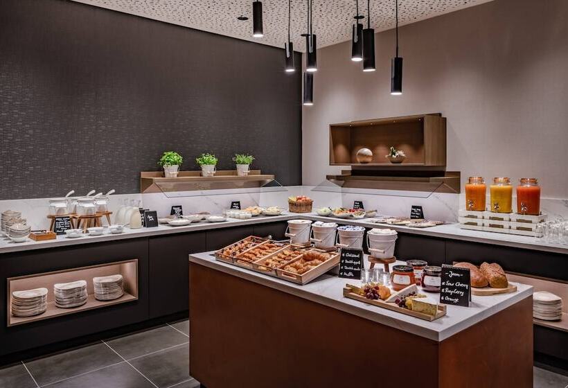 クラブルーム, Frankfurt Marriott