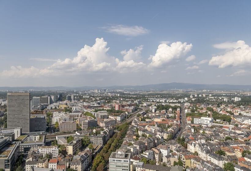 اتاق کلاب, Frankfurt Marriott