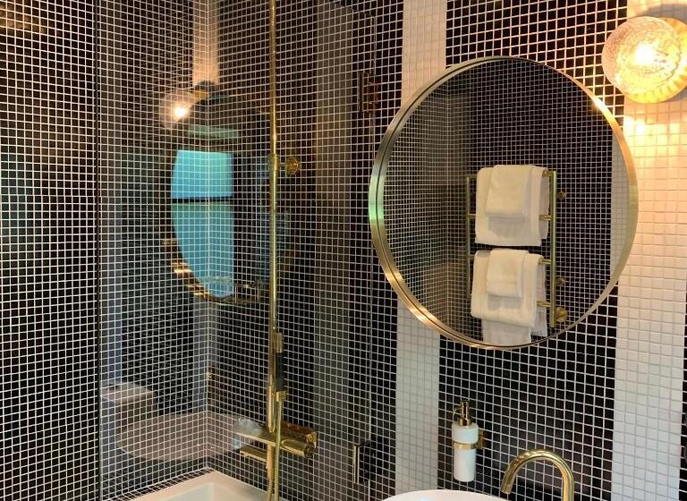 سوییت, Hesselby Slott