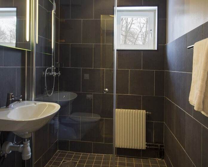 اتاق استاندارد, Hesselby Slott