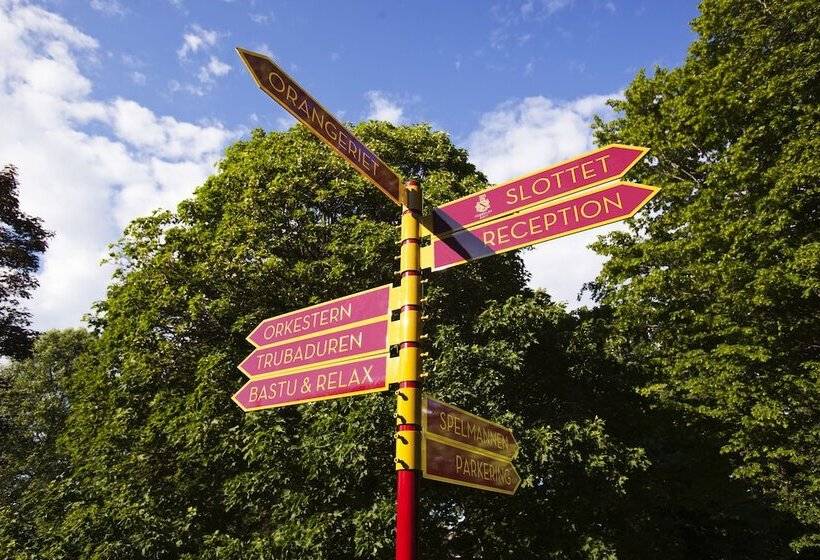 اتاق استاندارد یک نفره, Hesselby Slott