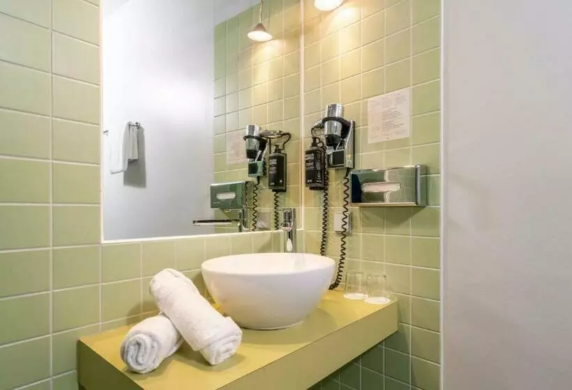 اتاق استاندارد, Ibis Styles Hamburg Alster City