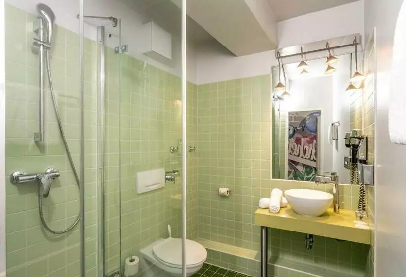 اتاق استاندارد, Ibis Styles Hamburg Alster City