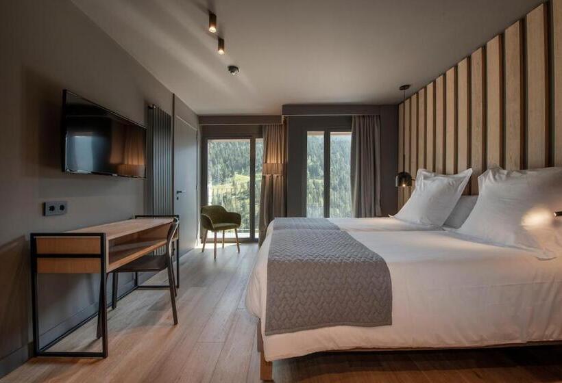 اتاق استاندارد با چشمانداز کوهستان, Naudi Boutique Adults Only