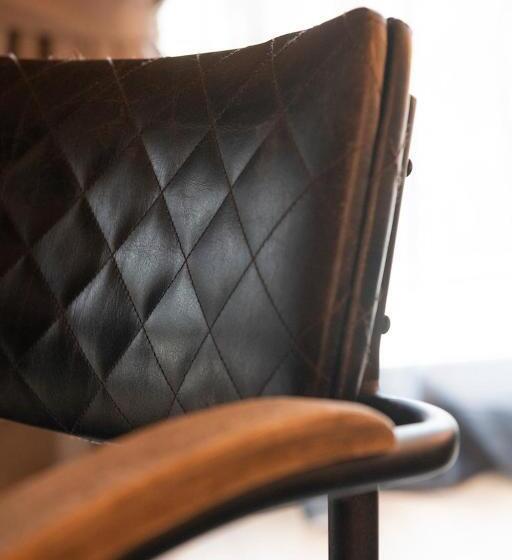 سوییت سوپریور, Naudi Boutique Adults Only