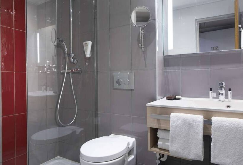 ジュニアスイート, Paris Bastille