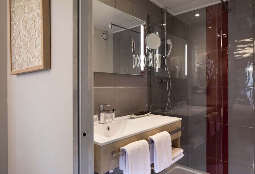 ジュニアスイート, Paris Bastille