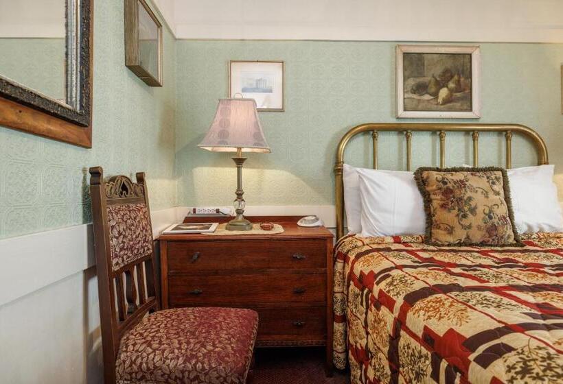 غرفة قياسية حمام مشترك, San Remo