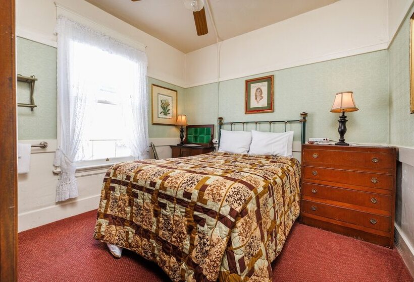 غرفة قياسية حمام مشترك, San Remo