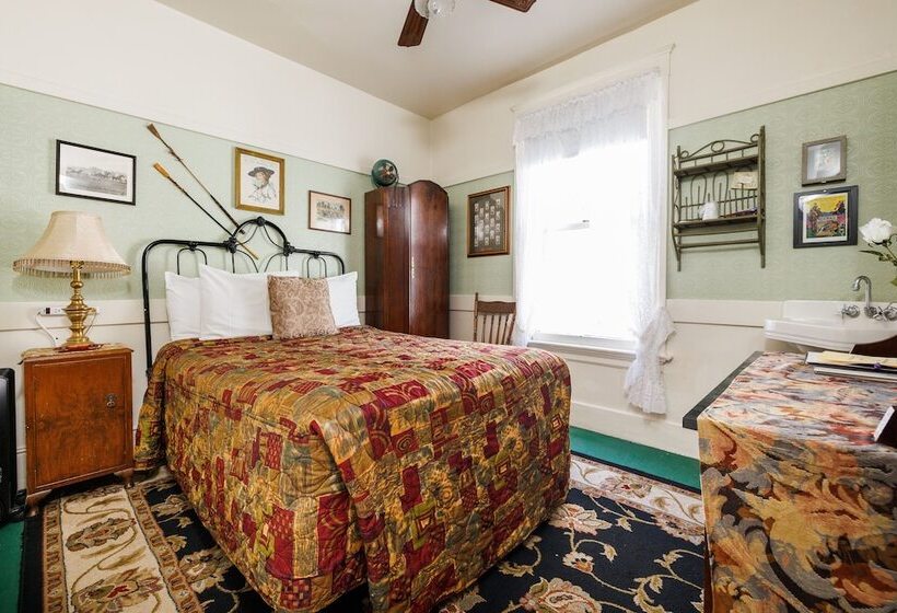 غرفة قياسية حمام مشترك, San Remo