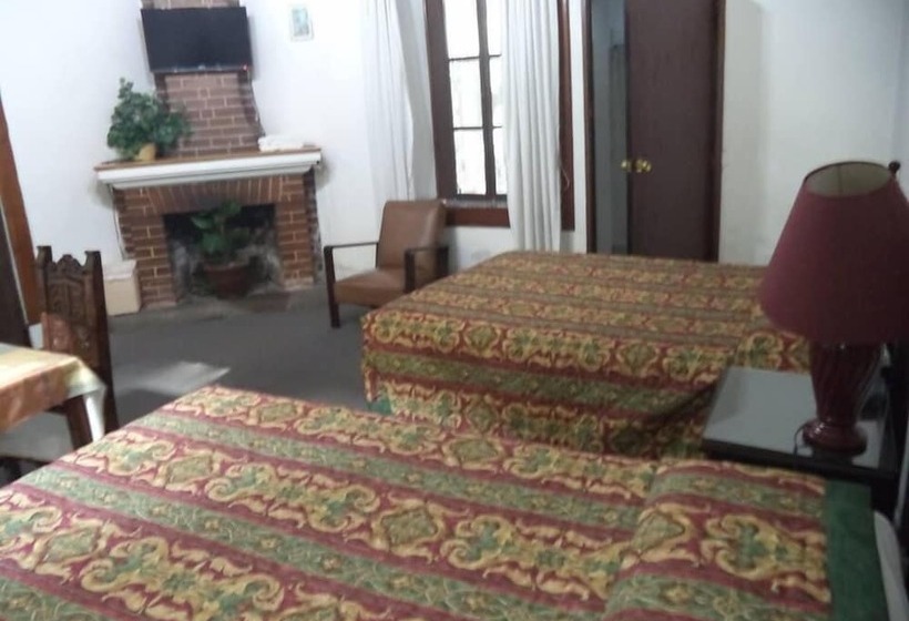 اتاق لوکس, Spring